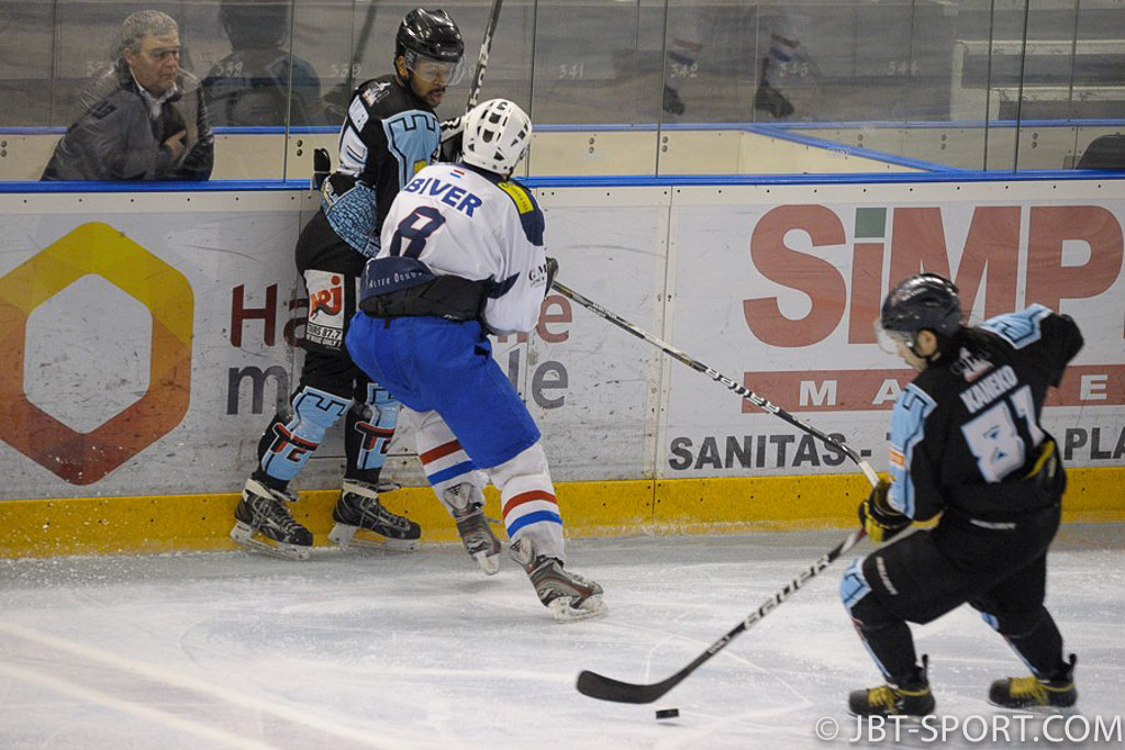 Tours2 - Luxembourg
09 - 03
( 3e Division )