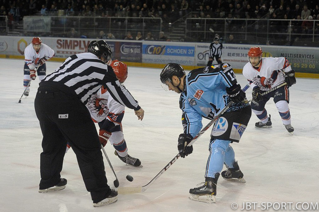 Tours - Evry
1/8 de finale Play Offs match retour
05 -04
( 2e Division )