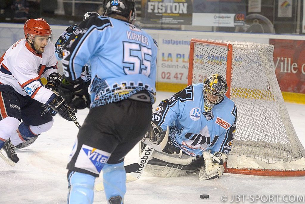 Tours - Evry
1/8 de finale Play Offs match retour
05 -04
( 2e Division )