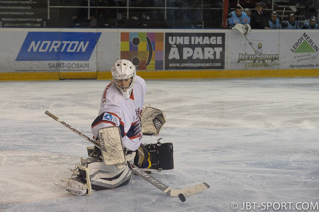 Tours - Evry
1/8 de finale Play Offs match retour
05 -04
( 2e Division )