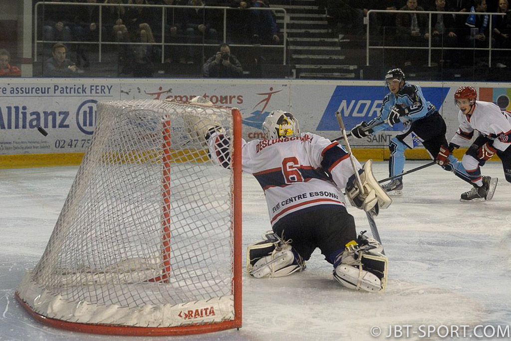 Tours - Evry
1/8 de finale Play Offs match retour
05 -04
( 2e Division )