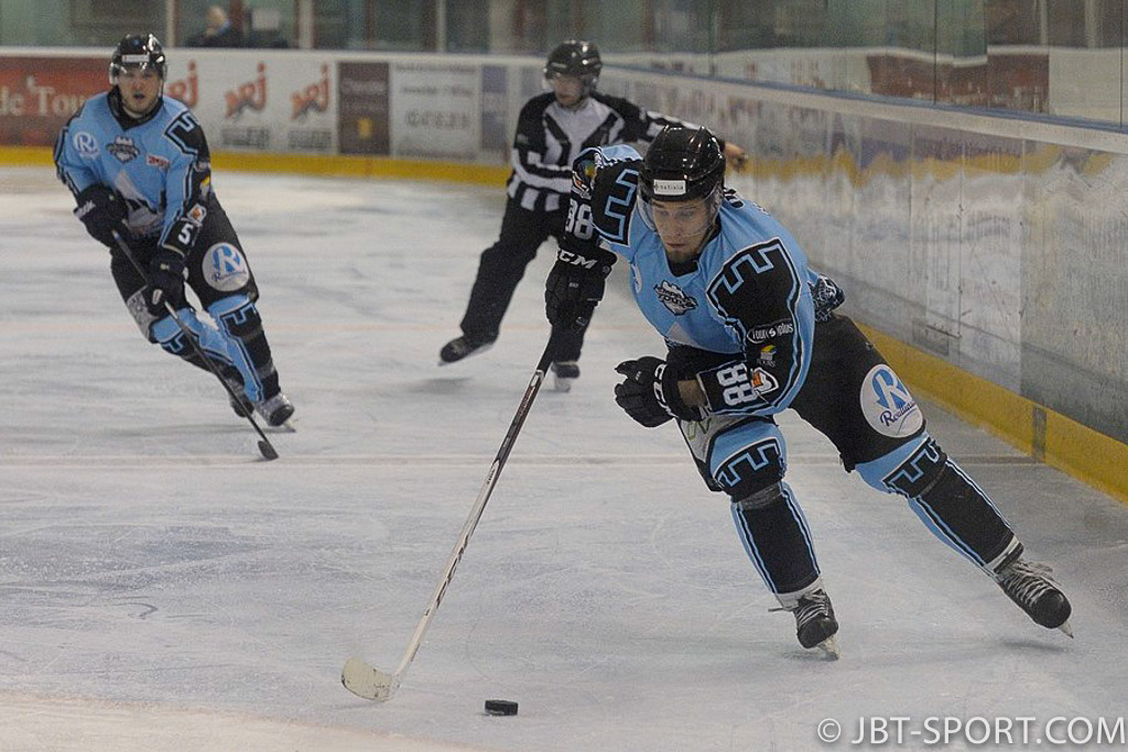 Tours - Evry
1/8 de finale Play Offs match retour
05 -04
( 2e Division )