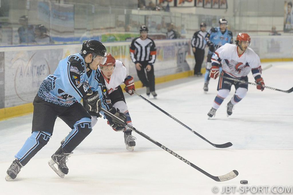 Tours - Evry
1/8 de finale Play Offs match retour
05 -04
( 2e Division )