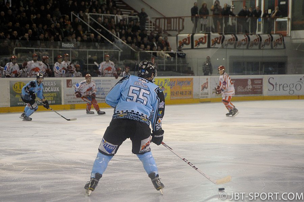 Tours - Valence 05 -01
Play Offs Quart de finale aller
( 2e Division )