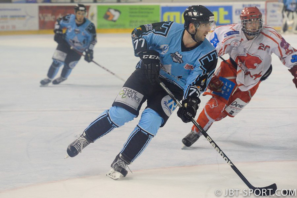 Tours - Valence 05 -01
Play Offs Quart de finale aller
( 2e Division )