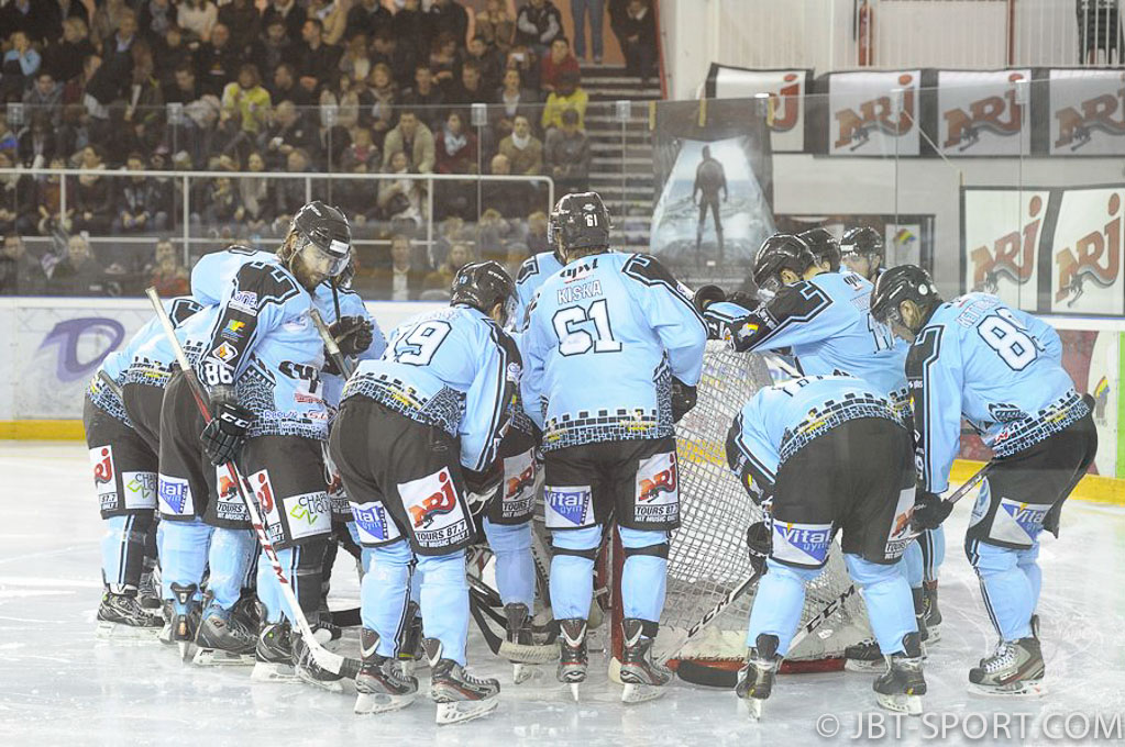 Tours - Val Vanoise  06-05
Demi finale aller Play Offs
( 2e Division )