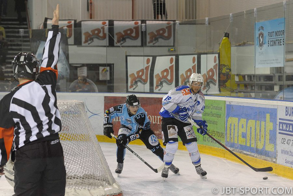 Tours - Val Vanoise  06-05
Demi finale aller Play Offs
( 2e Division )