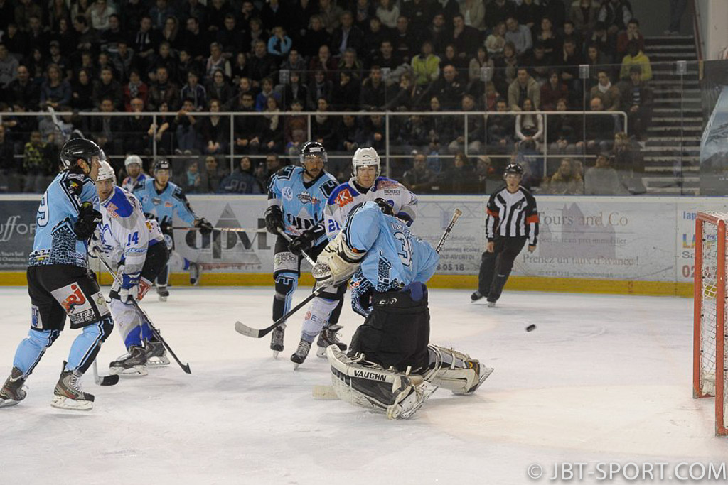 Tours - Val Vanoise  06-05
Demi finale aller Play Offs
( 2e Division )