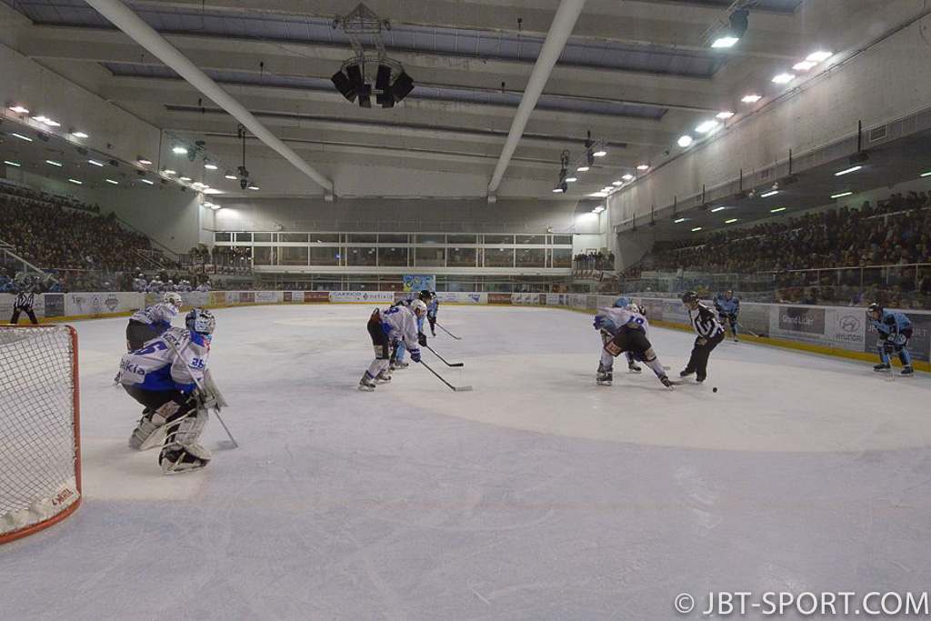 Tours - Val Vanoise  06-05
Demi finale aller Play Offs
( 2e Division )