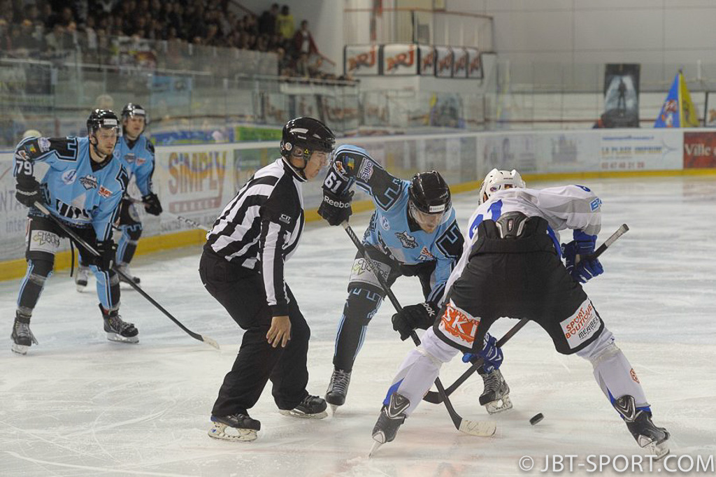 Tours - Val Vanoise  06-05
Demi finale aller Play Offs
( 2e Division )