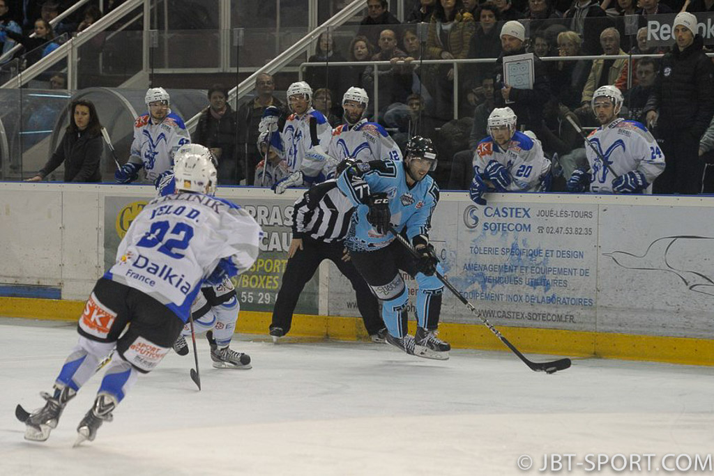 Tours - Val Vanoise  06-05
Demi finale aller Play Offs
( 2e Division )