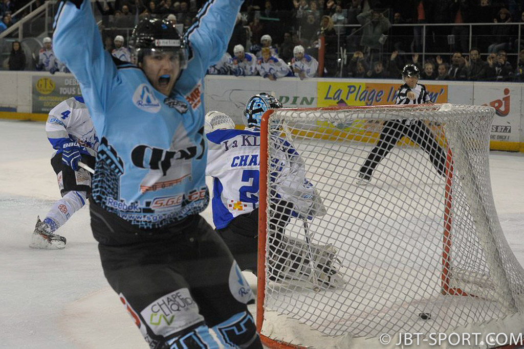 Tours - Val Vanoise  06-05
Demi finale aller Play Offs
( 2e Division )