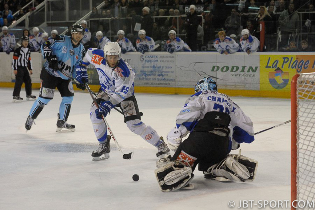 Tours - Val Vanoise  06-05
Demi finale aller Play Offs
( 2e Division )