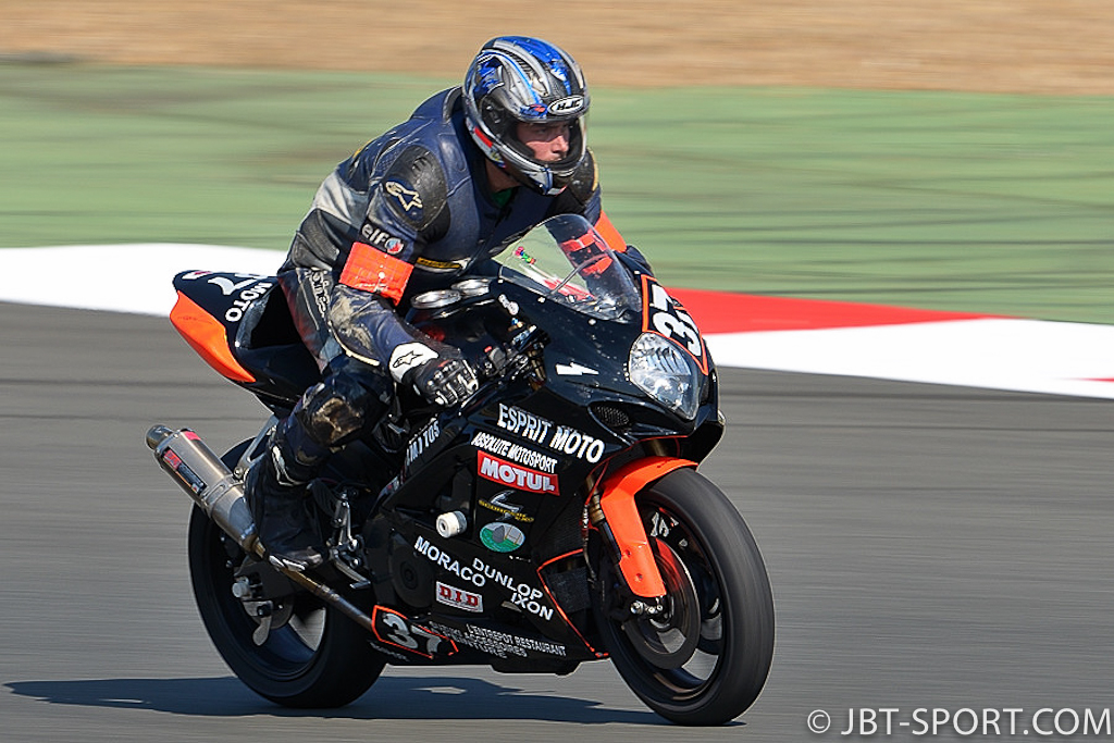 ADRENATEM ESPRIT MOTO - 1000 GSXR